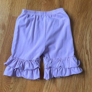 Girls ruffle shorts